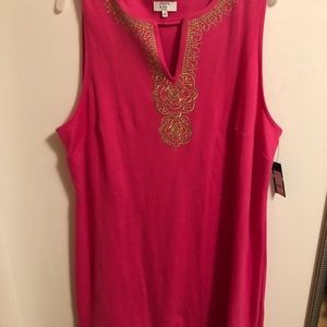 Pink crown and ivy dress